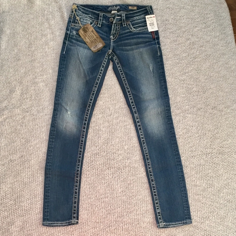 Silver Jeans Aiko Mid-Rise Skinny Jean